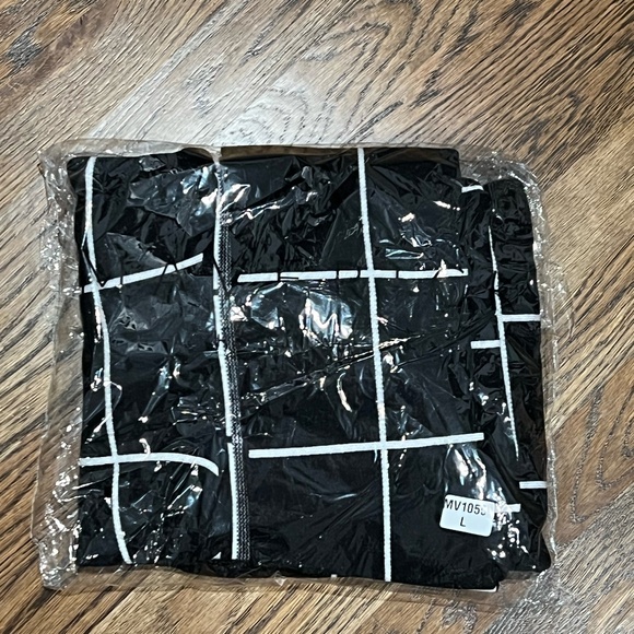 Blair Black and White Plaid Cowl Neck Sweatshirt by Maverick the Collection - Picture 4 of 4